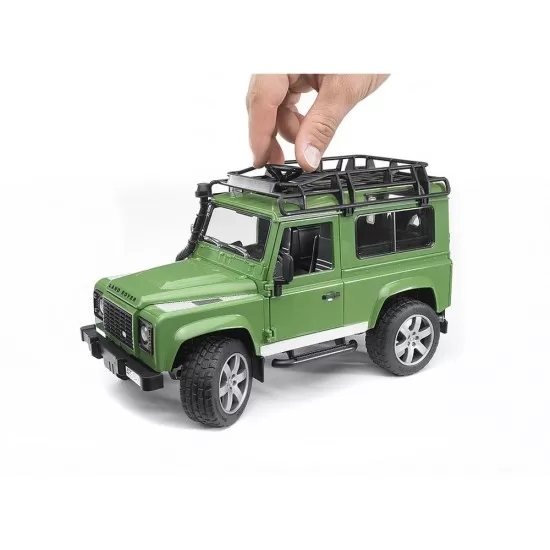 Masina de teren Land Rover Defender Bruder Masina de teren Land Rover Defender Bruder