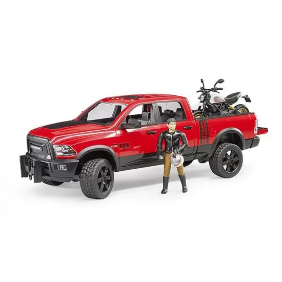 Masina de teren RAM 2500 Bruder cu motocicleta Scrambler Ducati Desert si sofer Masina de teren RAM 2500 Bruder cu motocicleta Scrambler Ducati Desert si sofer