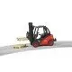 Stivuitor Linde H30D cu 2 paleti Bruder Stivuitor Linde H30D cu 2 paleti Bruder