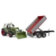 Tractor Bruder Fendt Vario 211 cu incarcator frontal si remorca Tractor Bruder Fendt Vario 211 cu incarcator frontal si remorca
