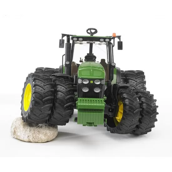 Tractor John Deere 7930 cu roti duble Bruder