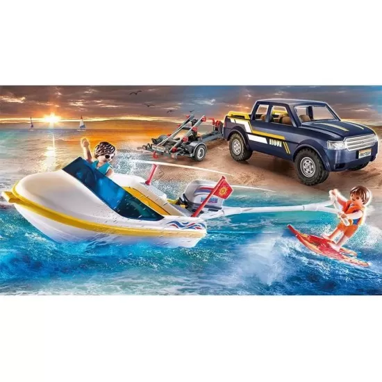 Playmobil Family Fun - Camion cu barca de viteza Playmobil Family Fun - Camion cu barca de viteza