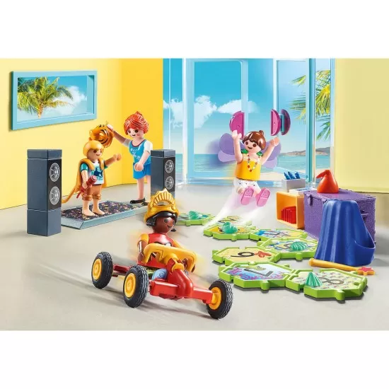 Playmobil Family Fun - Club de joaca pentru copii Playmobil Family Fun - Club de joaca pentru copii