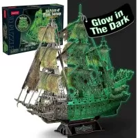 Puzzle 3D Flying Dutchman lumineaza in intuneric CubicFun 360 piese