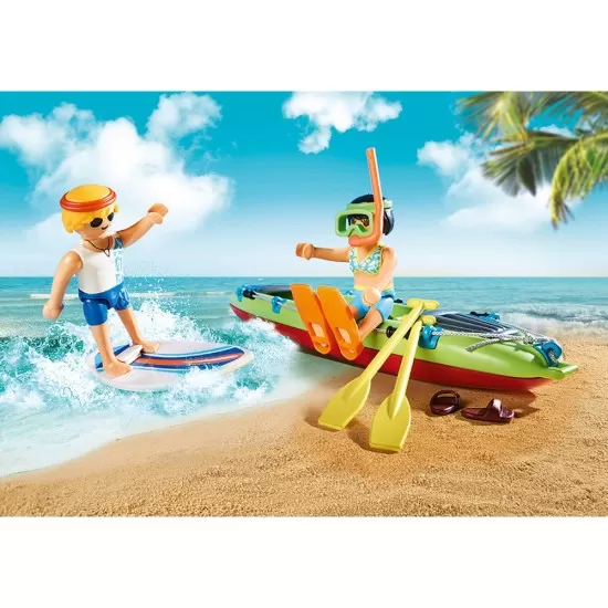 Playmobil Family Fun - Masina de plaja cu canoe Playmobil Family Fun - Masina de plaja cu canoe