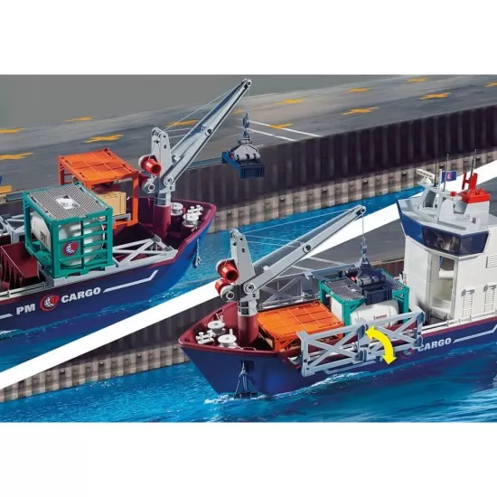 Playmobil City Action - Nava de marfa cu barca Playmobil City Action - Nava de marfa cu barca