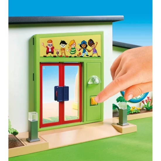 Playmobil My Life - Gradinita Curcubeu