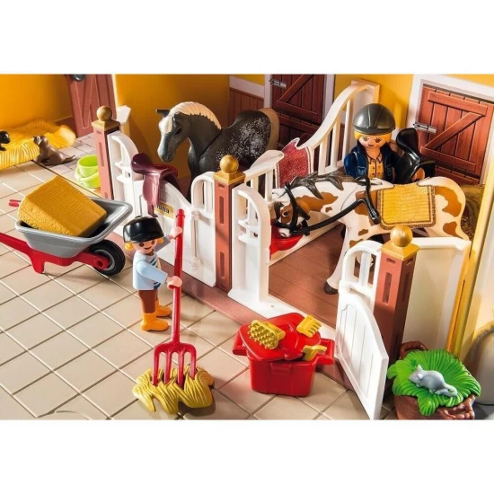 Playmobil Country - Set portabil grajd de cai