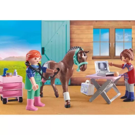 Playmobil Country - Veterinar pentru caluti Playmobil Country - Veterinar pentru caluti