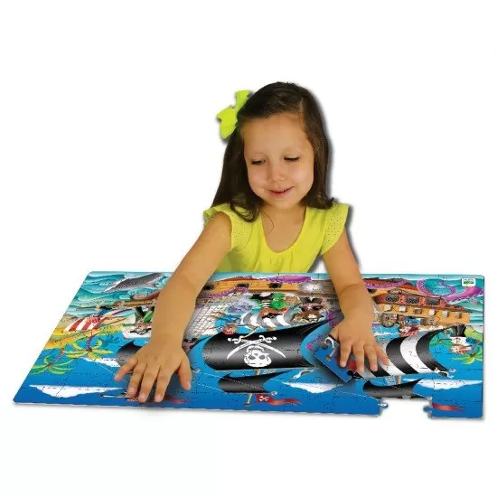Puzzle straluceste in intuneric 100 piese - Barca piratilor Puzzle straluceste in intuneric 100 piese - Barca piratilor