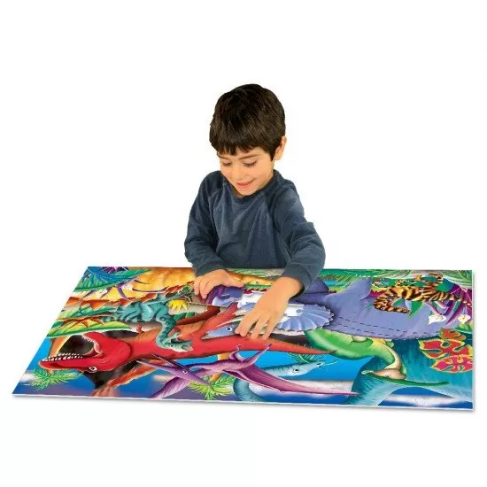 Puzzle straluceste in intuneric 100 piese - Dinozauri Puzzle straluceste in intuneric 100 piese - Dinozauri
