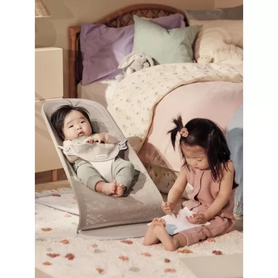 Balansoar Baby Bjorn Balance Soft Grey Beige/White Mesh 