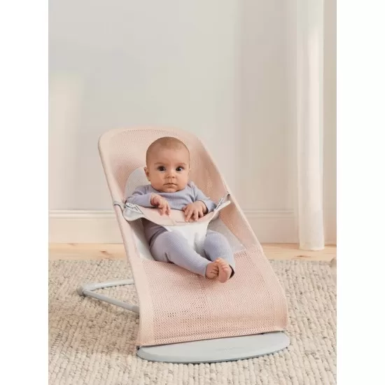 Balansoar Baby Bjorn Balance Soft Pearly Pink/White Mesh Balansoar Baby Bjorn Balance Soft Pearly Pink/White Mesh