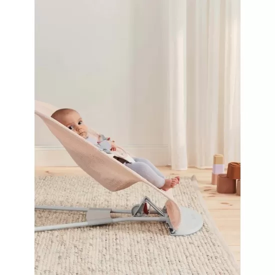 Balansoar Baby Bjorn Balance Soft Pearly Pink/White Mesh Balansoar Baby Bjorn Balance Soft Pearly Pink/White Mesh