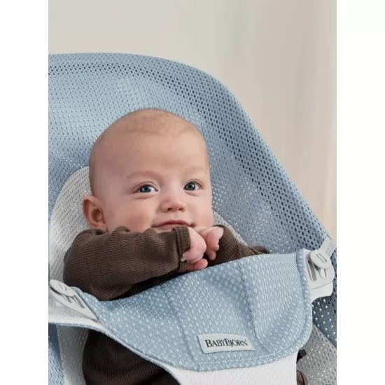 Balansoar Baby Bjorn Balance Soft Sky Blue/White Mesh Balansoar Baby Bjorn Balance Soft Sky Blue/White Mesh
