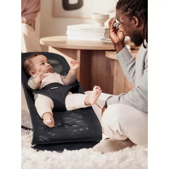 Balansoar Baby Bjorn Bliss Black Mesh Balansoar Baby Bjorn Bliss Black Mesh