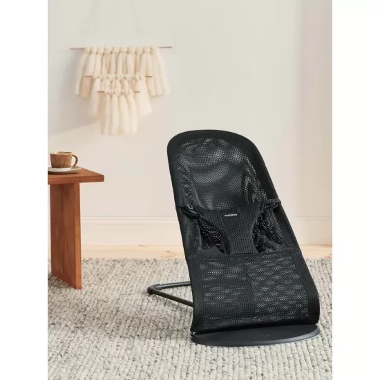Balansoar Baby Bjorn Bliss Black Mesh Balansoar Baby Bjorn Bliss Black Mesh