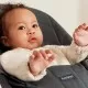 Balansoar Bliss Anthracite cu aspect delicat de petala BabyBjorn Balansoar Bliss Anthracite cu aspect delicat de petala BabyBjorn