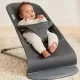 Balansoar Bliss Anthracite cu aspect delicat de petala BabyBjorn Balansoar Bliss Anthracite cu aspect delicat de petala BabyBjorn