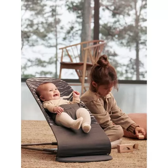 Balansoar BabyBjorn Bliss Anthracite/Landscape Bumbac Editie Limitata Balansoar BabyBjorn Bliss Anthracite/Landscape Bumbac Editie Limitata