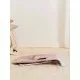 Balansoar Bliss Dusty Pink BabyBjorn cu aspect delicat de petala si tesatura matlasata Balansoar Bliss Dusty Pink BabyBjorn cu aspect delicat de petala si tesatura matlasata