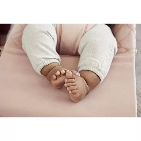 Balansoar bebe Bliss Old Rose Bumbac BabyBjorn Balansoar bebe Bliss Old Rose Bumbac BabyBjorn