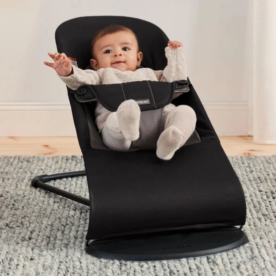 Balansoar bebelusi Balance BabyBjorn Soft Black/Dark Gray Balansoar bebelusi Balance BabyBjorn Soft Black/Dark Gray