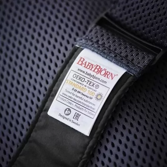 Marsupiu anatomic BabyBjorn Mini cu pozitii multiple de purtare Anthracite 3D Mesh Marsupiu anatomic BabyBjorn Mini cu pozitii multiple de purtare Anthracite 3D Mesh