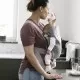 Marsupiu anatomic BabyBjorn Mini cu pozitii multiple de purtare Light Grey 3D Jersey Marsupiu anatomic BabyBjorn Mini cu pozitii multiple de purtare Light Grey 3D Jersey