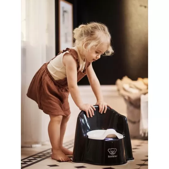 Olita cu protectie spate Potty Chair Black/White BabyBjorn Olita cu protectie spate Potty Chair Black/White BabyBjorn