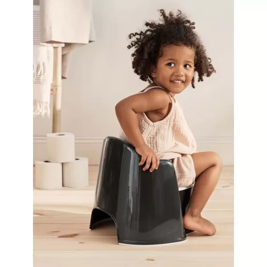 Olita cu protectie spate Potty Chair Black/White BabyBjorn Olita cu protectie spate Potty Chair Black/White BabyBjorn
