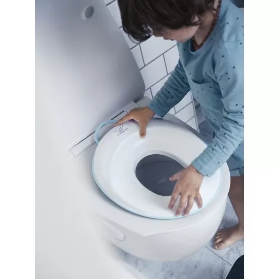 Reductor pentru toaleta Toilet Training Seat White/Turquoise BabyBjorn Reductor pentru toaleta Toilet Training Seat White/Turquoise BabyBjorn