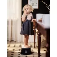 Treapta inaltator pentru baie Step Stool Black/White BabyBjorn