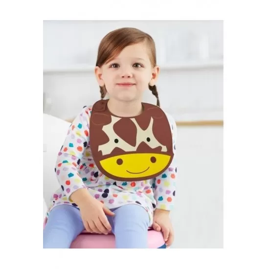 Bavetica de silicon Fold and Go Zoo Skip Hop - Girafa Bavetica de silicon Fold and Go Zoo Skip Hop - Girafa