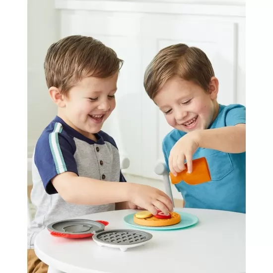 Jucarie set pentru vafe Waffle-y Fun Skip Hop Jucarie set pentru vafe Waffle-y Fun Skip Hop