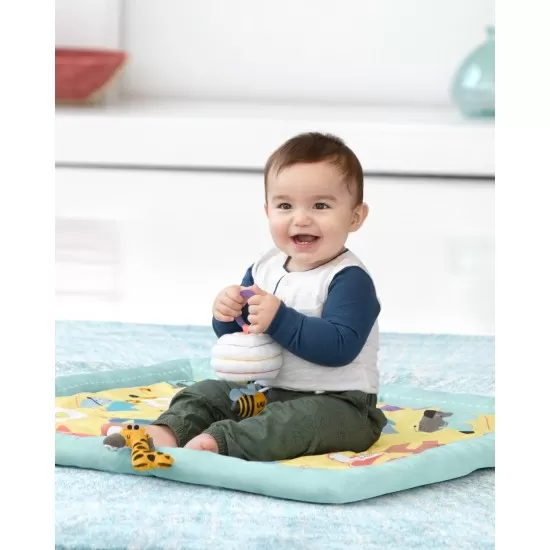 Salteluta de activitati Skip Hop Bebe si Alfabetul Salteluta de activitati Skip Hop Bebe si Alfabetul