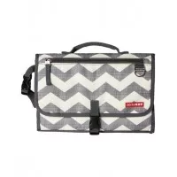 Sistem de schimbat scutece Skip Hop Pronto Signature Chevron