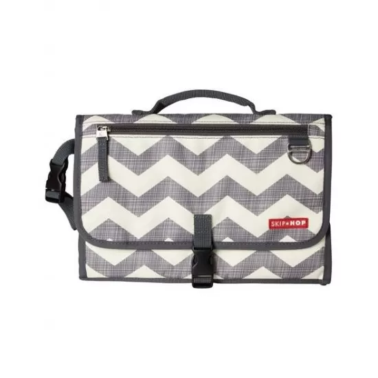 Sistem de schimbat scutece Skip Hop Pronto Signature Chevron Sistem de schimbat scutece Skip Hop Pronto Signature Chevron