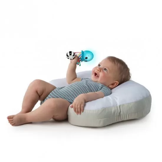 Jucarie senzoriala cu muzica Oceanul Magic Baby Einstein Jucarie senzoriala cu muzica Oceanul Magic Baby Einstein