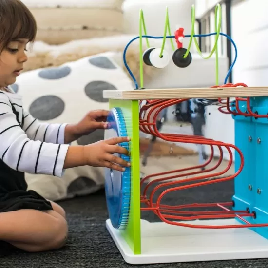 Centru de activitati Hape Innovation Station Baby Einstein Centru de activitati Hape Innovation Station Baby Einstein