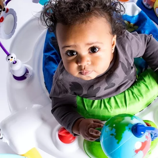 Centru de activitati Journey of Discovery Jumper Baby Einstein Centru de activitati Journey of Discovery Jumper Baby Einstein