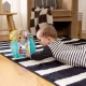 Jucarie interactiva Baby Einstein Chase & Tap Earl Jucarie interactiva Baby Einstein Chase & Tap Earl