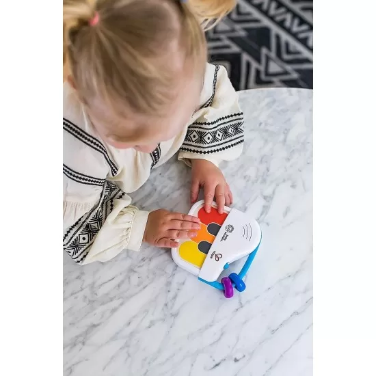 Jucarie mini pian din lemn Hape Magic Baby Einstein