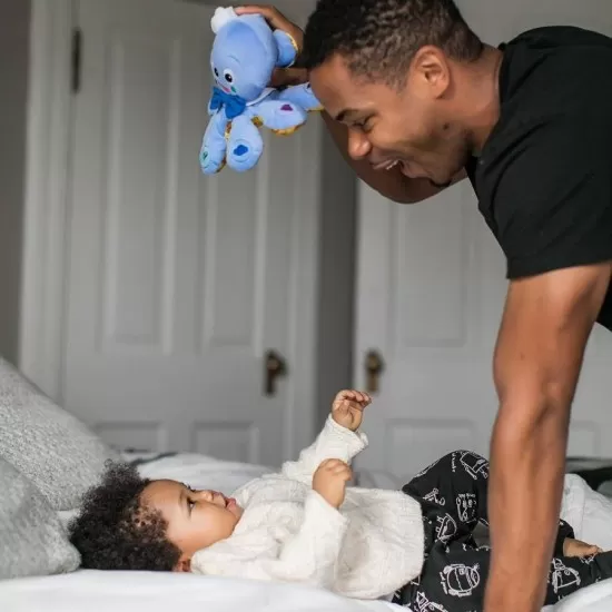 Jucarie muzicala din plus Caracatita Baby Einstein Jucarie muzicala din plus Caracatita Baby Einstein