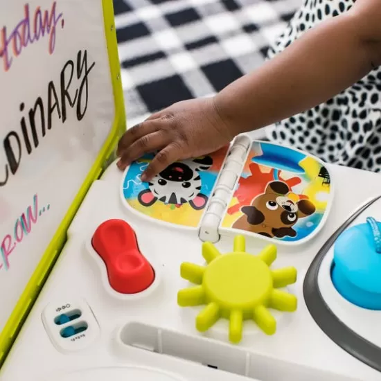 Masuta de activitati Curiosity Table Baby Einstein Masuta de activitati Curiosity Table Baby Einstein