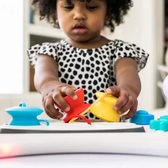 Masuta de activitati Curiosity Table Baby Einstein Masuta de activitati Curiosity Table Baby Einstein