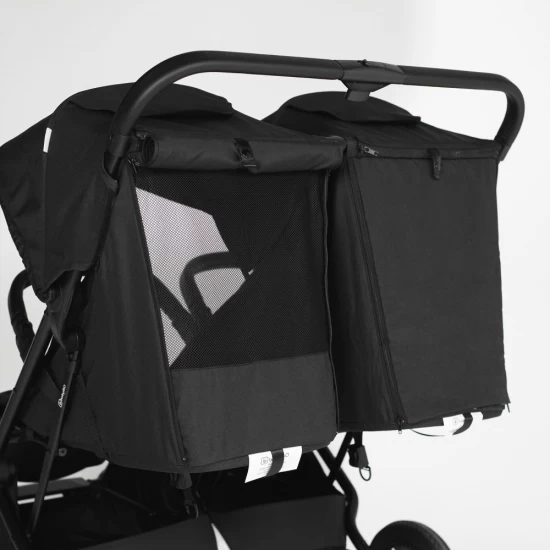 Carucior pliabil pentru gemeni BabyGo GoTwice Black Carucior pliabil pentru gemeni BabyGo GoTwice Black