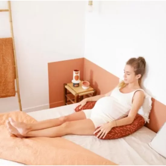 Perna de alaptare si maternitate B.Love 2 in 1 in forma de U si C Babymoov Terracota Perna de alaptare si maternitate B.Love 2 in 1 in forma de U si C Babymoov Terracota