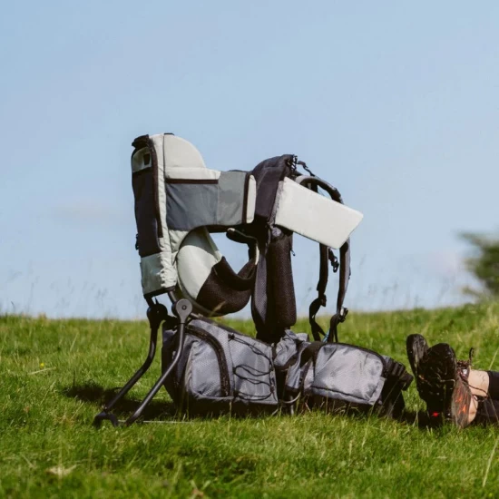 Port-bebe pentru drumetii Moov and Hike Babymoov Port-bebe pentru drumetii Moov and Hike Babymoov