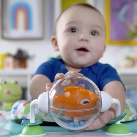 Centru de activitati 2 in 1 Playful Pond Bright Starts Centru de activitati 2 in 1 Playful Pond Bright Starts